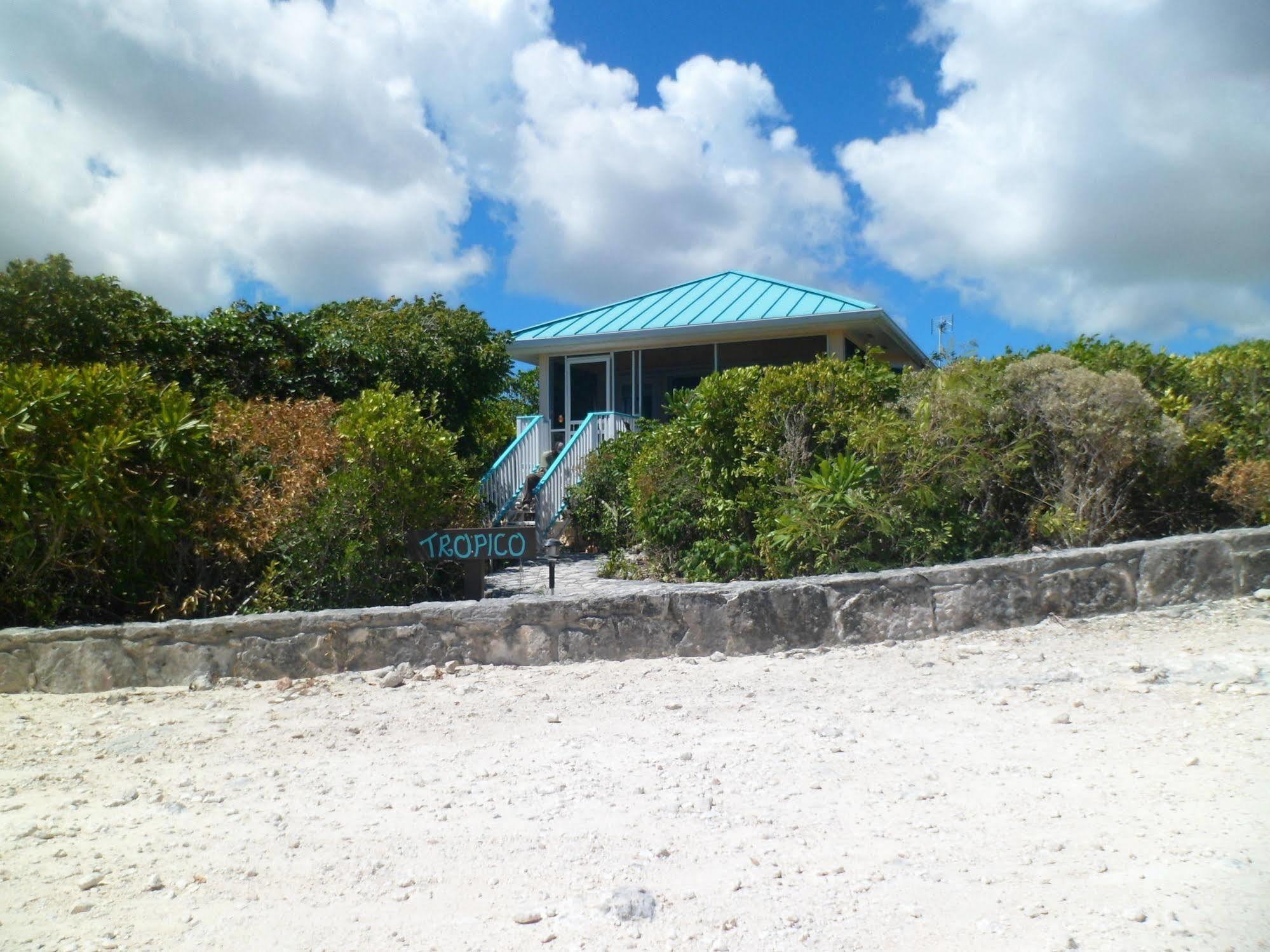 Conch Bar Blue Horizon Resort מראה חיצוני תמונה